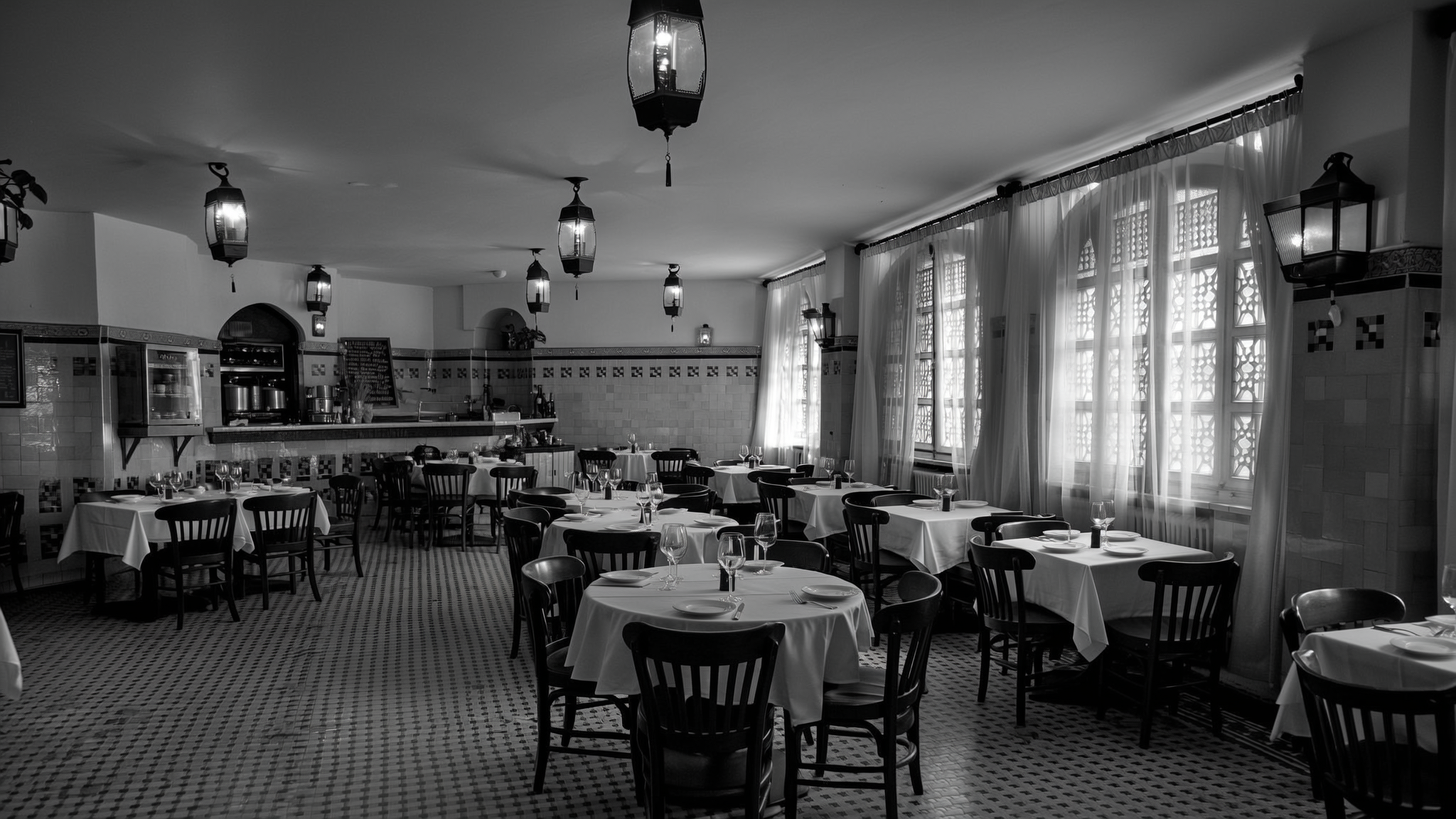 Dining Area — Tables